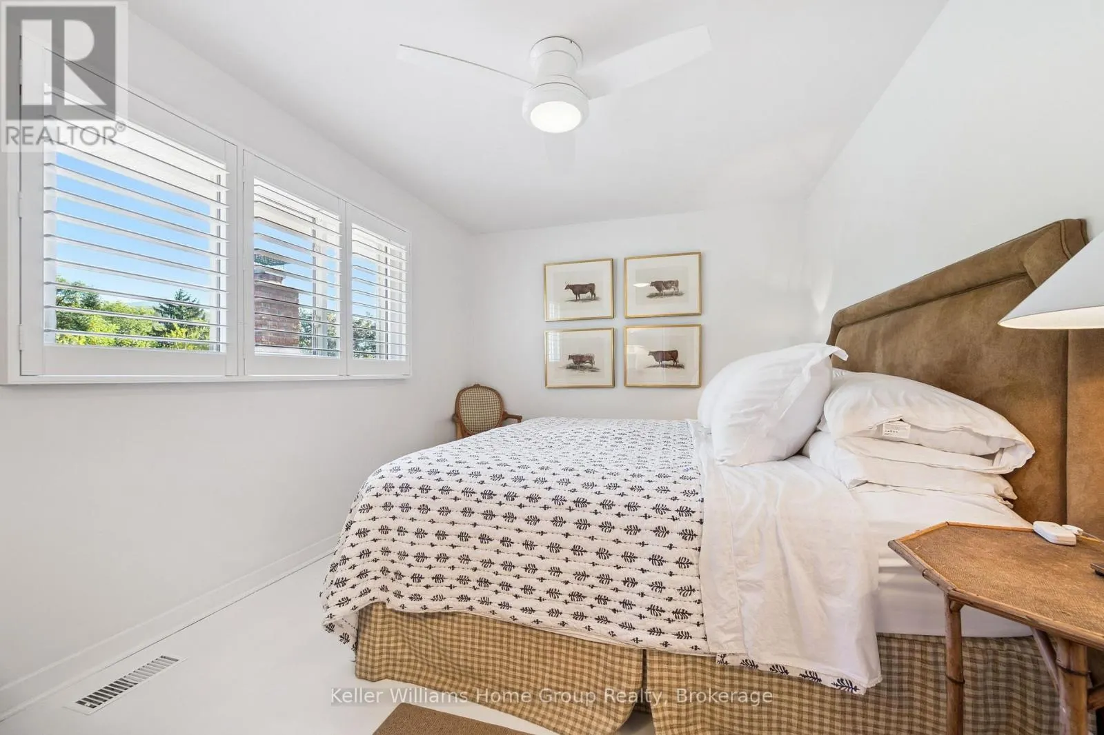 6 KIMBERLEY DRIVE