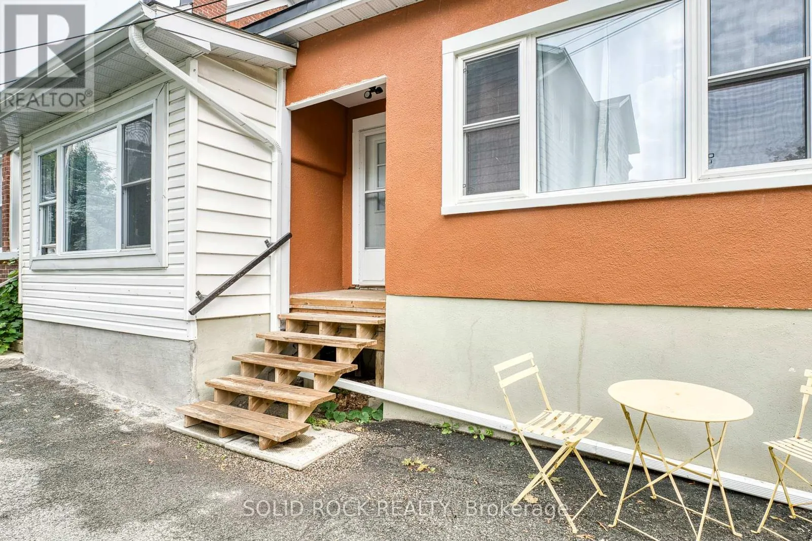 33A AND 33B NAPOLEON STREET
