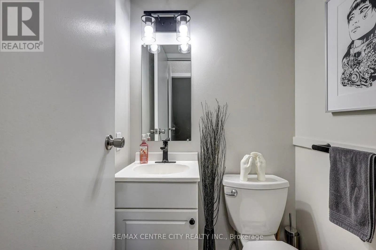 5 - 1443 HURON STREET, #5