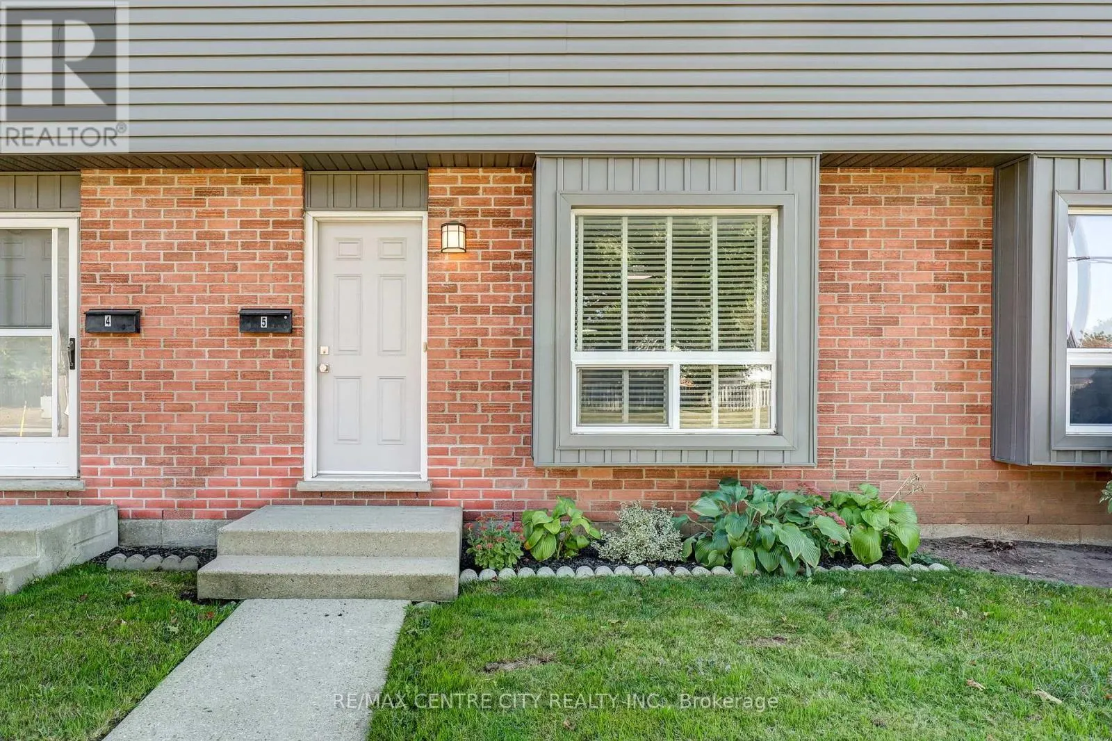 5 - 1443 HURON STREET, #5