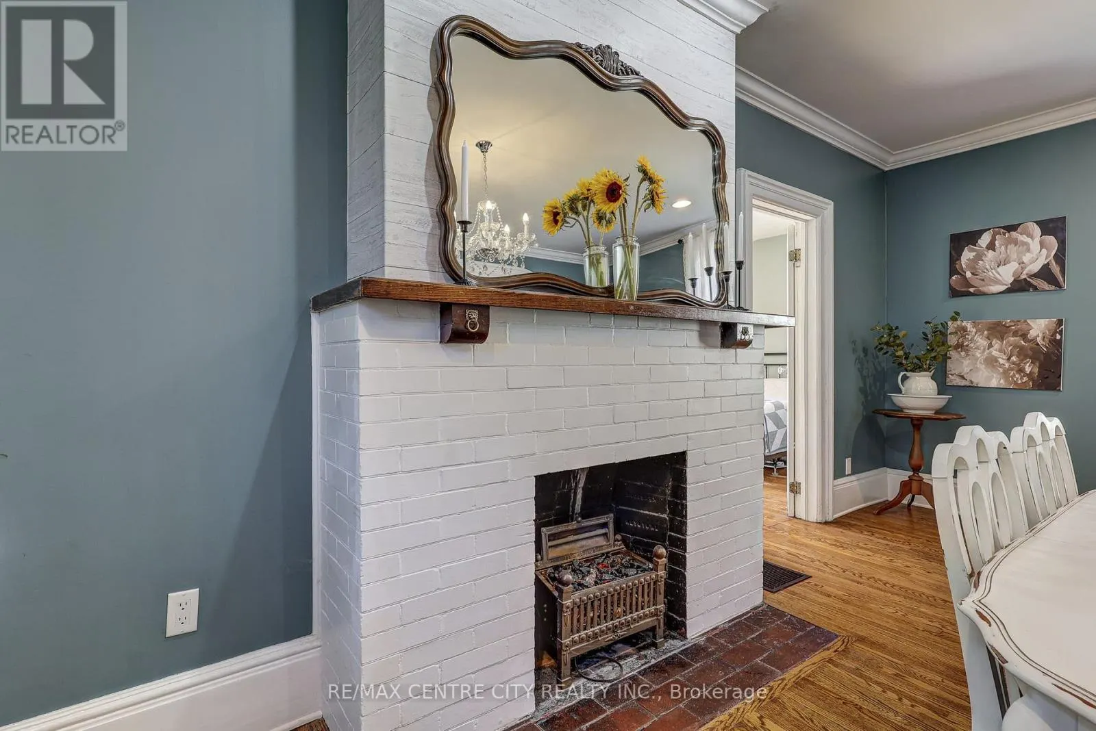 134 WELLINGTON STREET