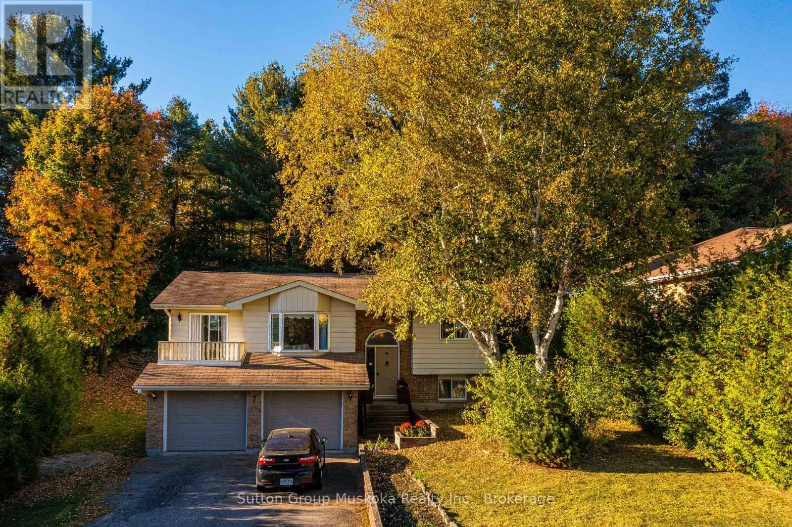7 GLENWOOD DRIVE