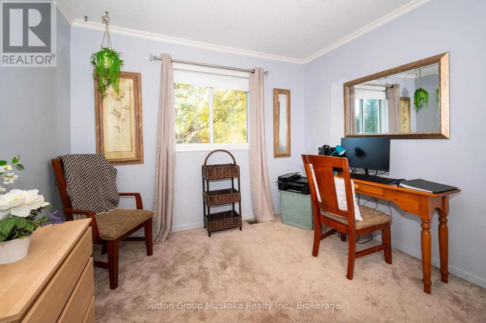 7 GLENWOOD DRIVE