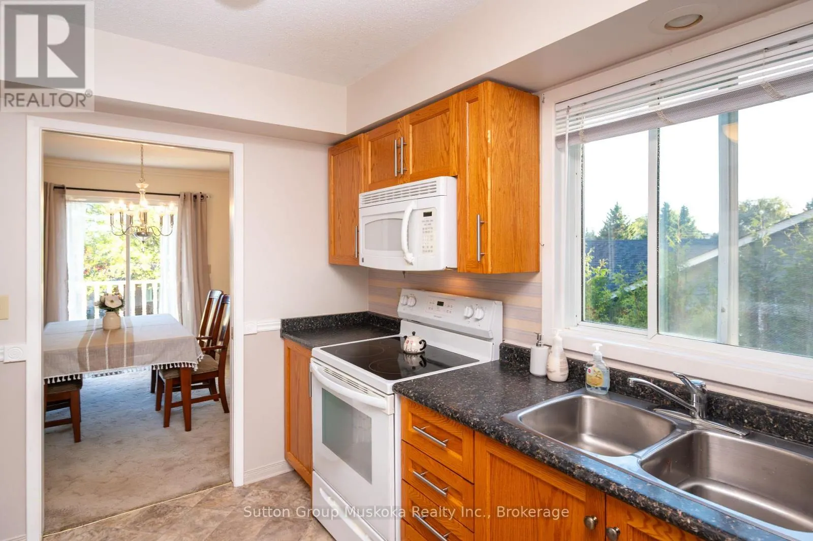 7 GLENWOOD DRIVE