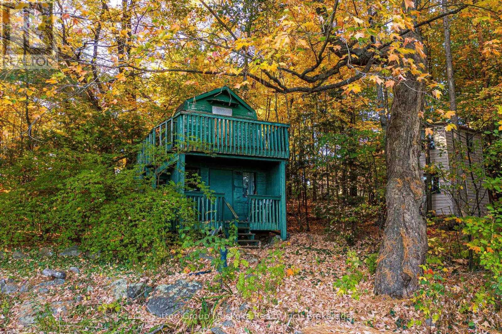 7 GLENWOOD DRIVE