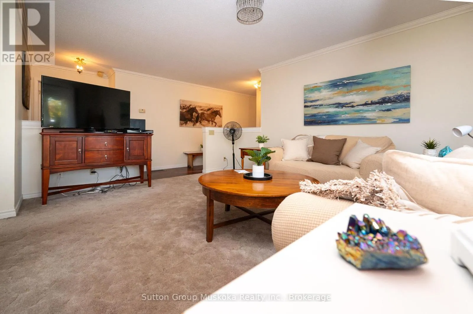 7 GLENWOOD DRIVE