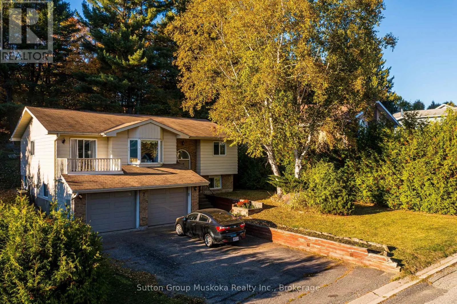 7 GLENWOOD DRIVE
