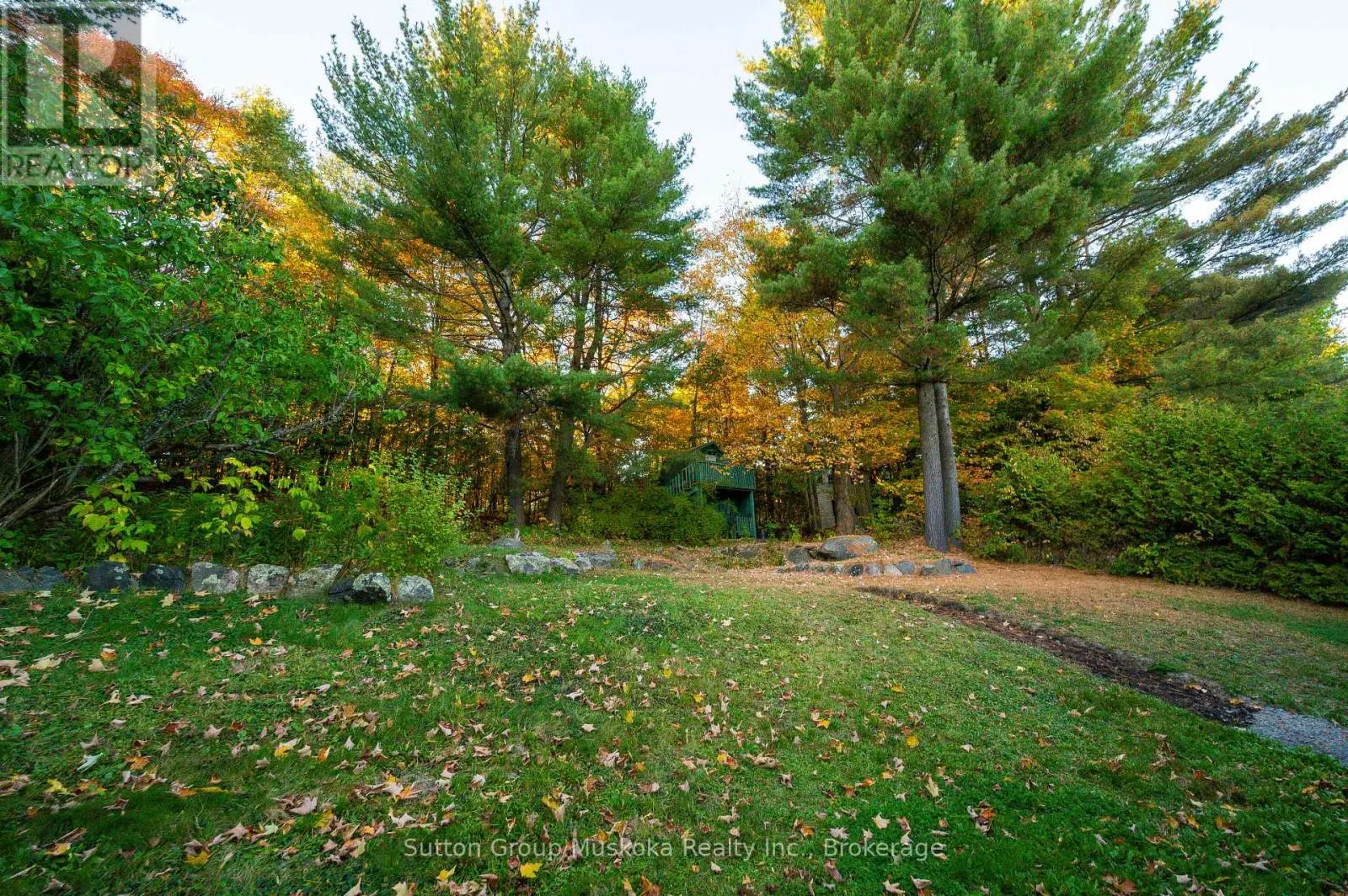 7 GLENWOOD DRIVE