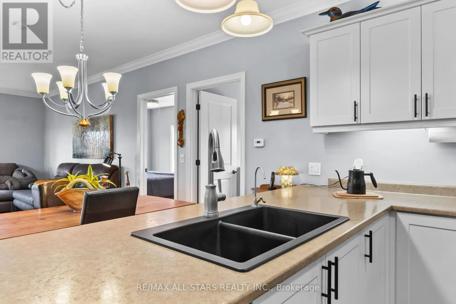 308 - 94 FRANCIS STREET W, #308