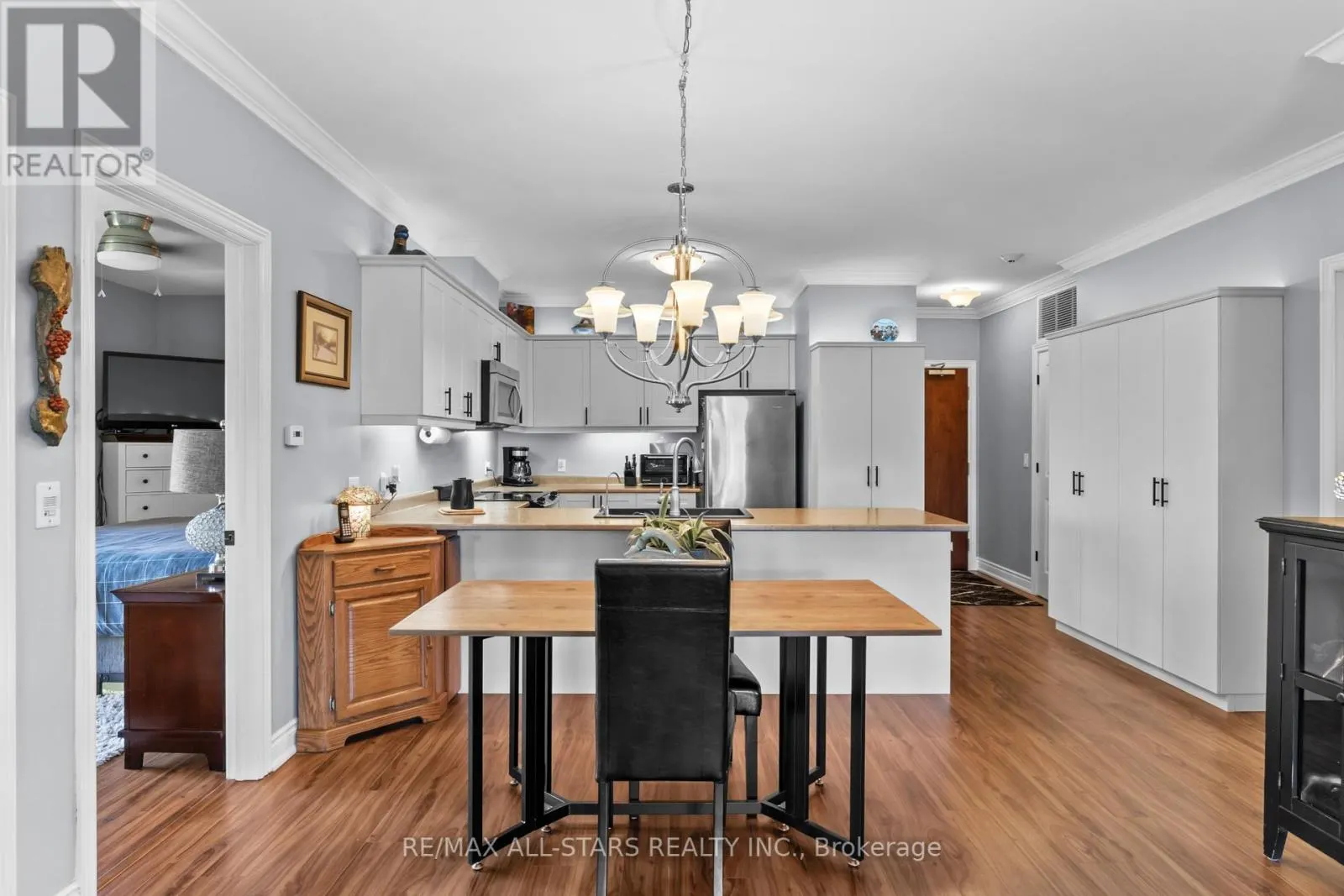 308 - 94 FRANCIS STREET W, #308
