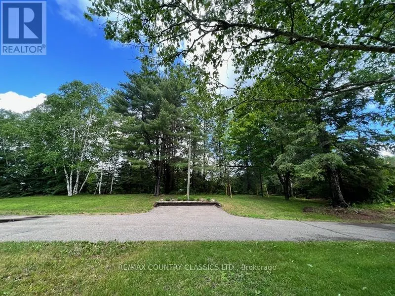 76 YORK RIVER DRIVE