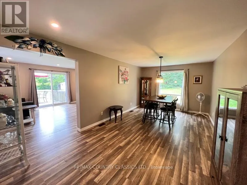 76 YORK RIVER DRIVE