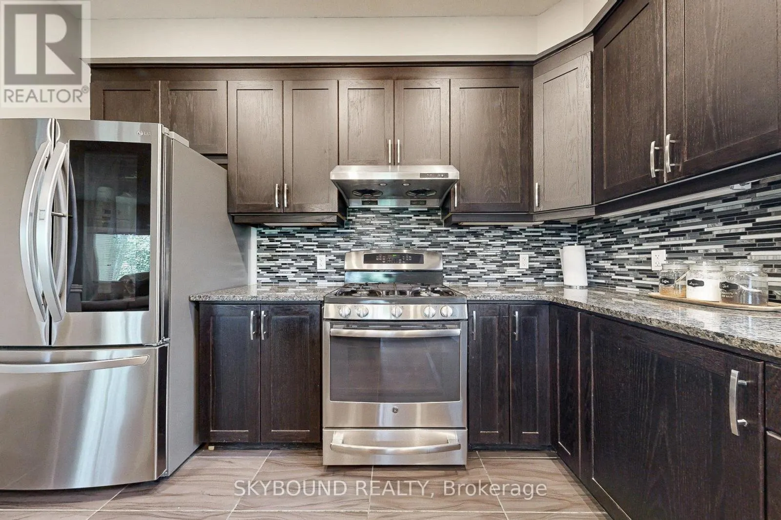 305 WESLEY BOULEVARD