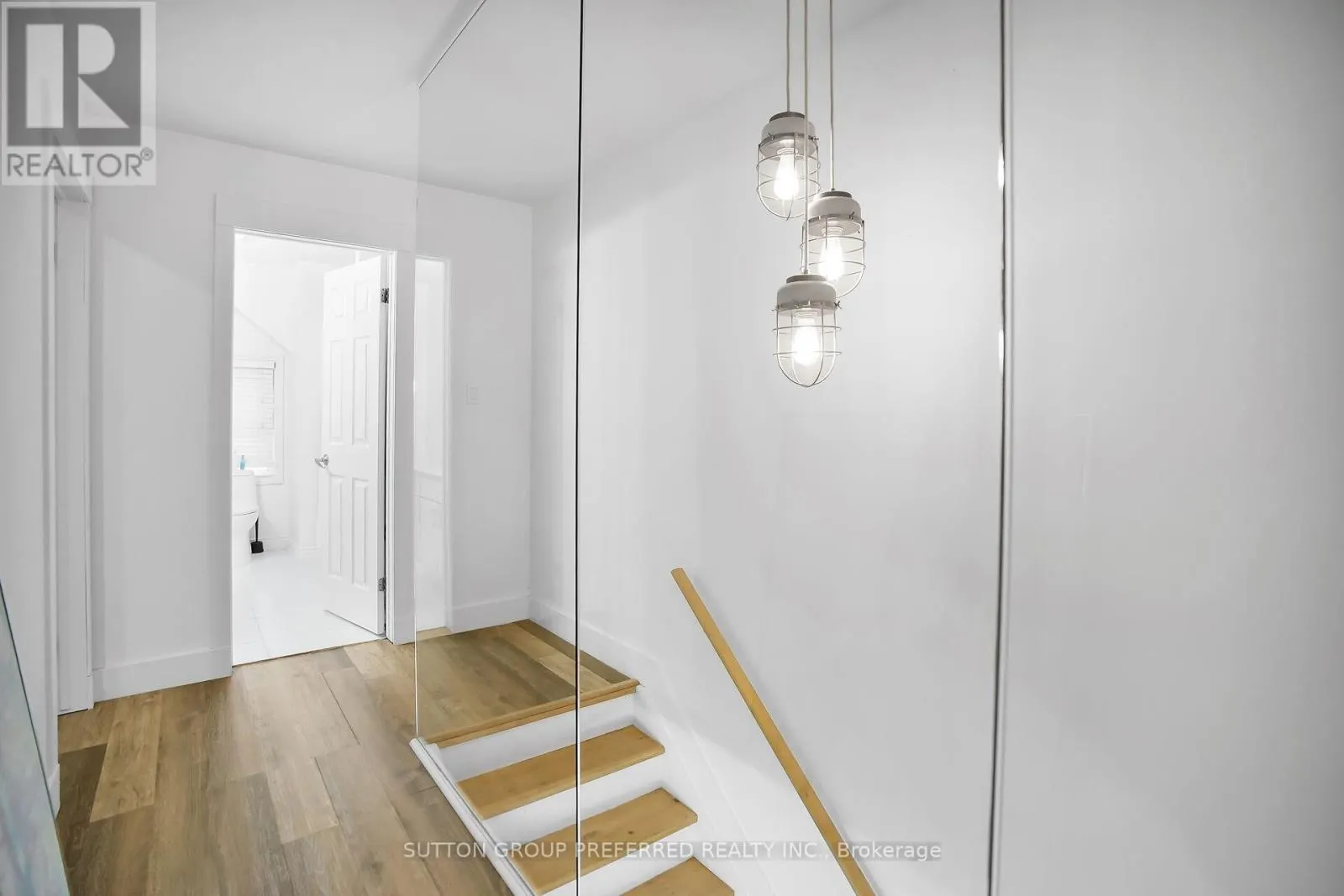 4 - 561 PRINCESS AVENUE, #4