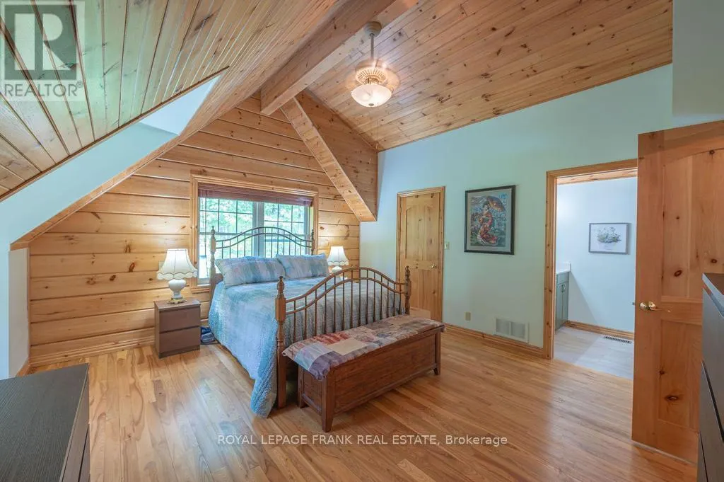 120 SUGARBUSH CRESCENT