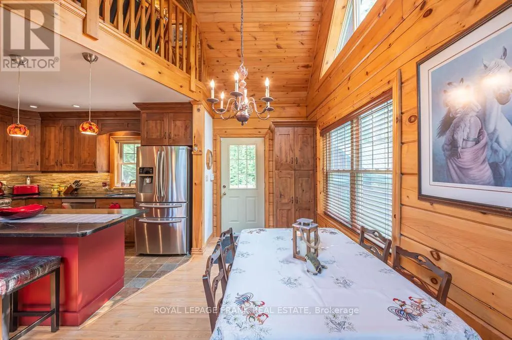 120 SUGARBUSH CRESCENT