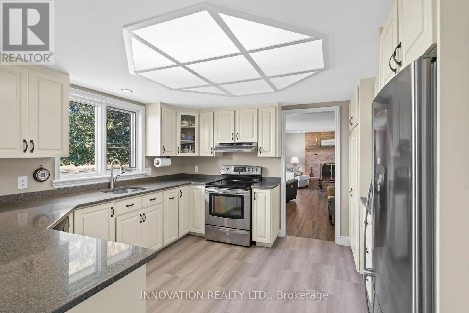 1332 DONALD B. MUNRO DRIVE
