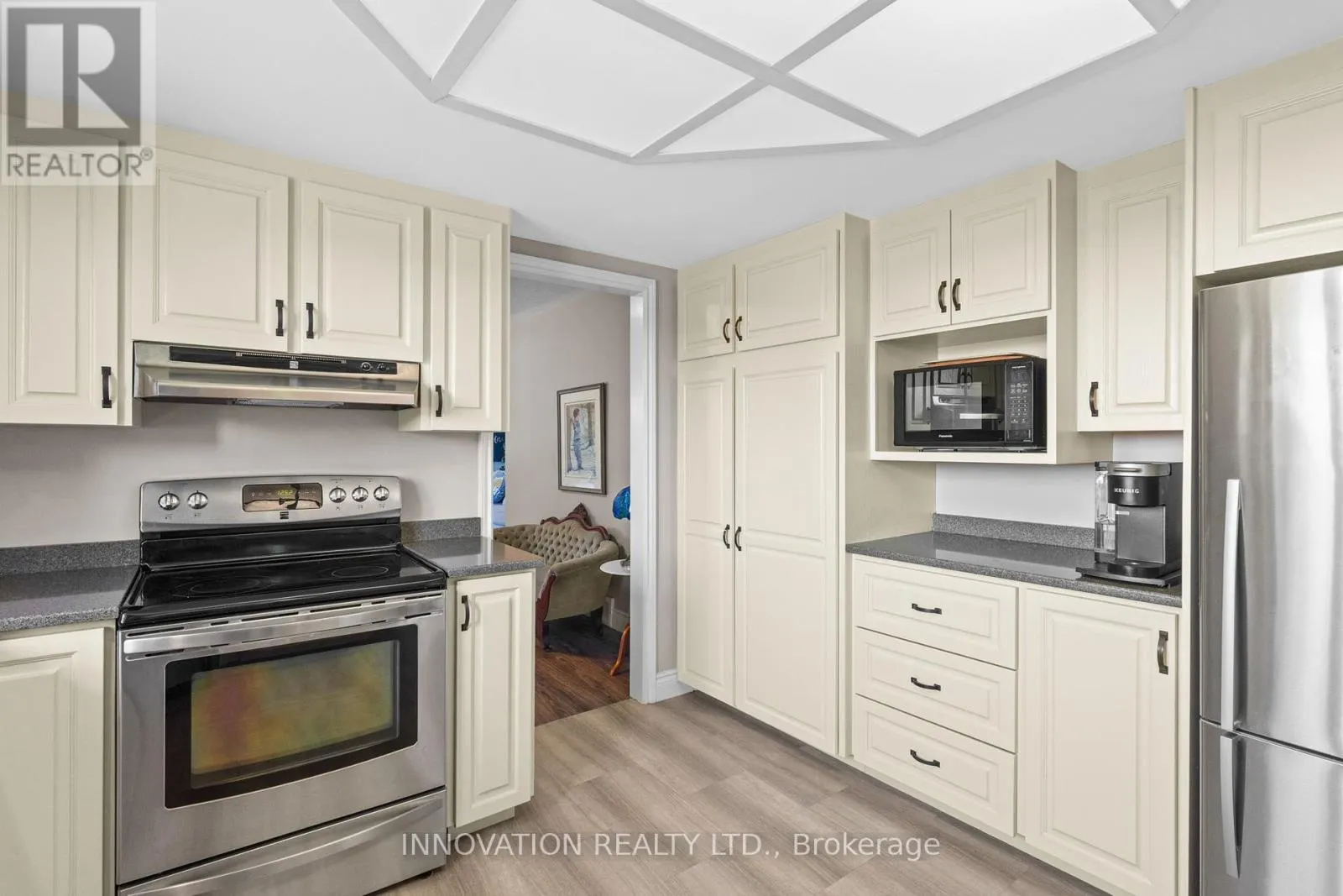 1332 DONALD B. MUNRO DRIVE