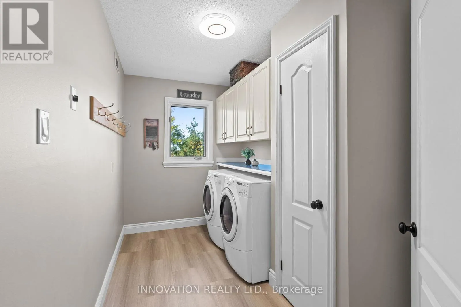 1332 DONALD B. MUNRO DRIVE