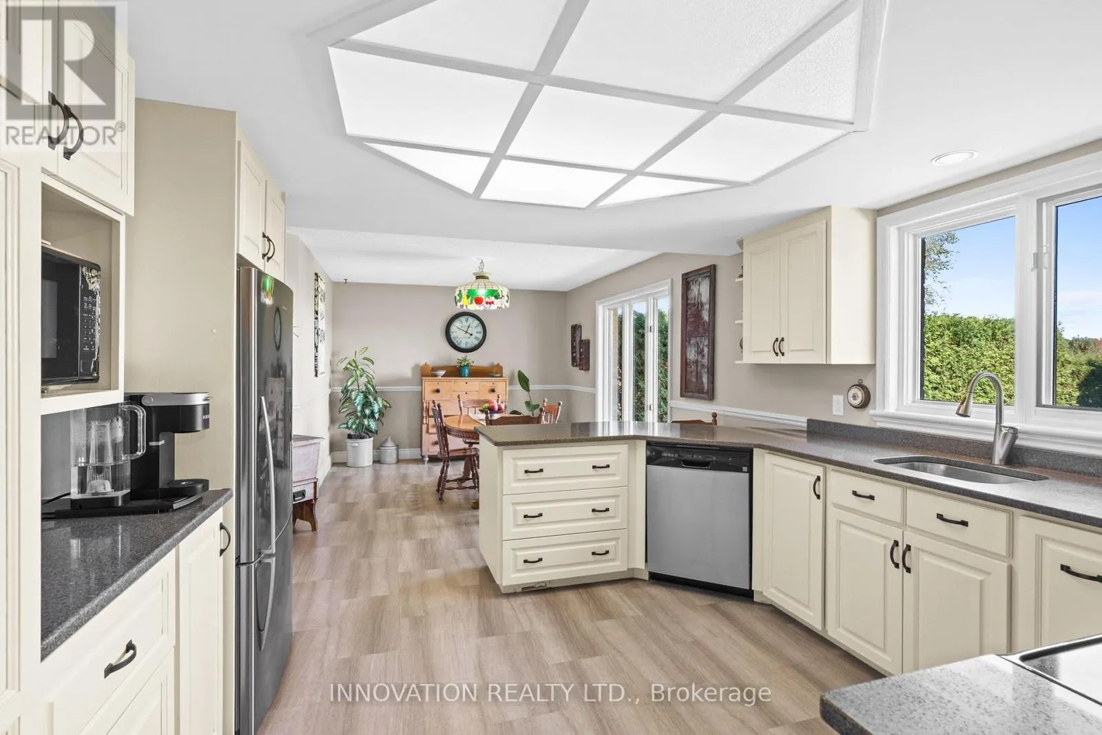 1332 DONALD B. MUNRO DRIVE