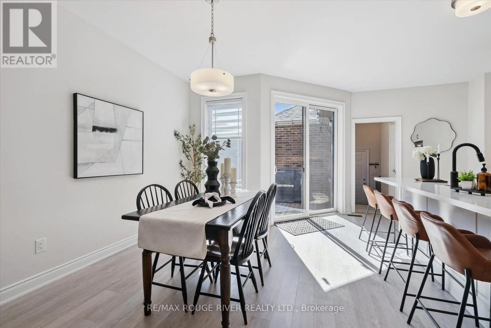 1093 RIPPINGALE TRAIL