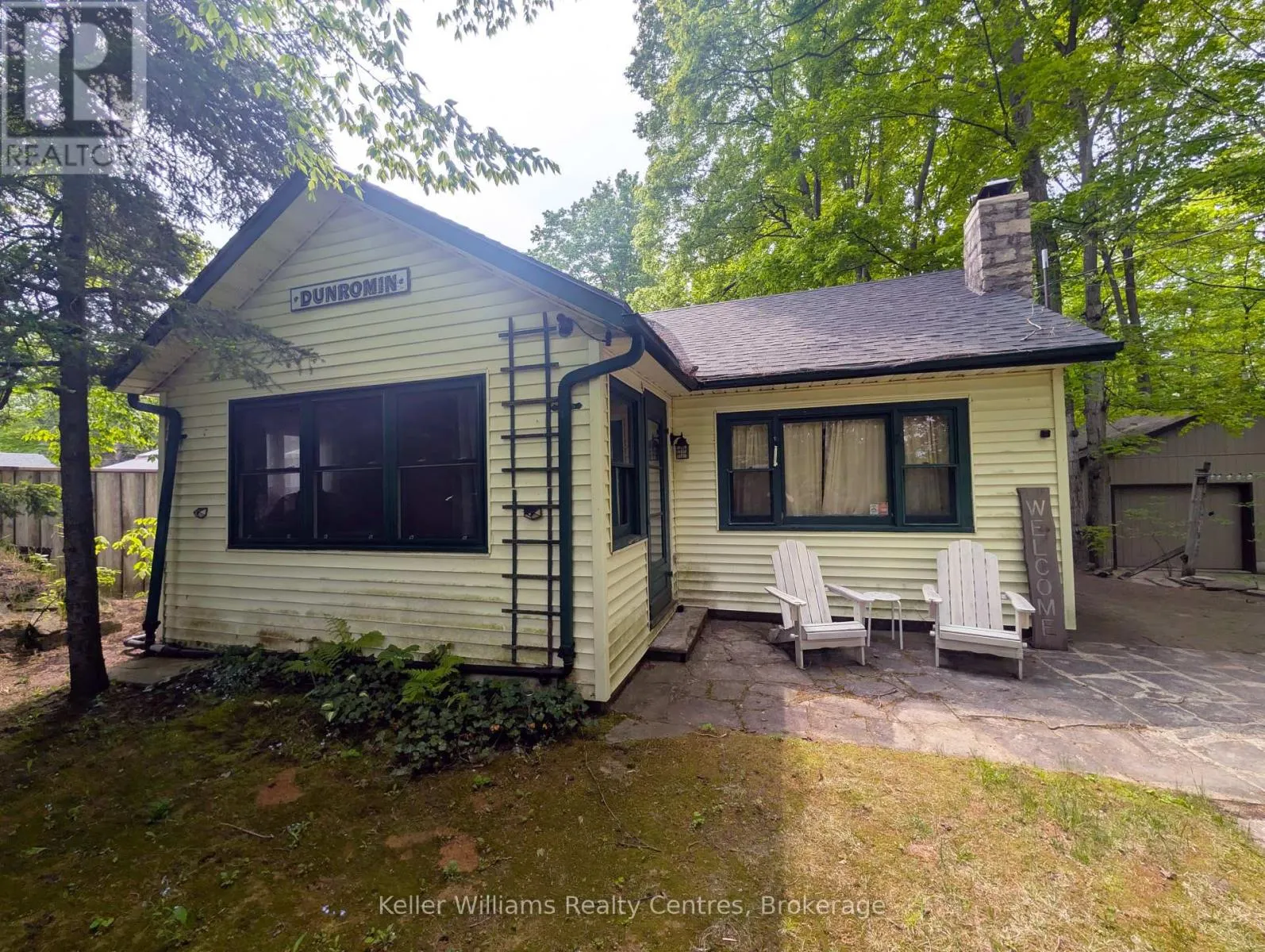 425 HURON ROAD