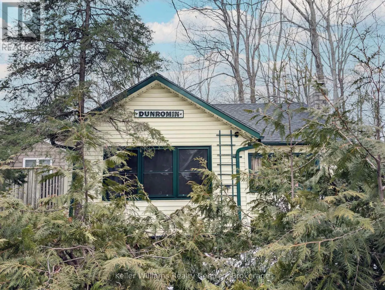 425 HURON ROAD