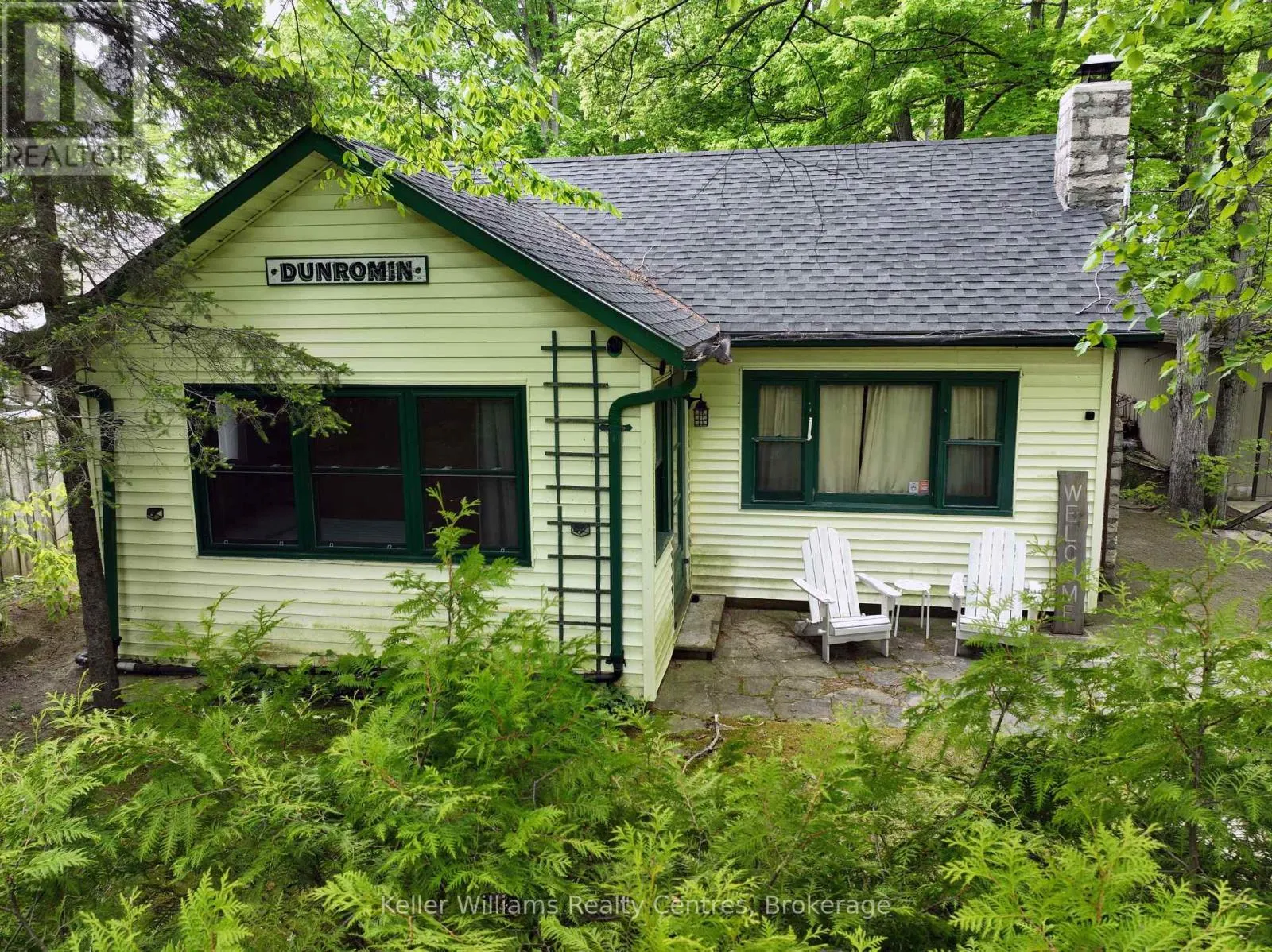 425 HURON ROAD