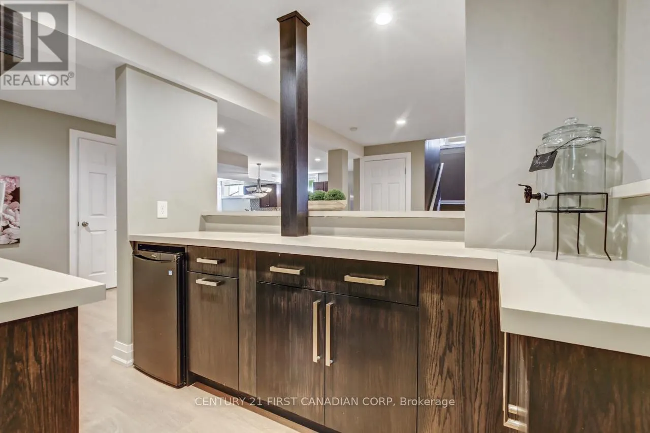 1447 KAINS WOODS TERRACE