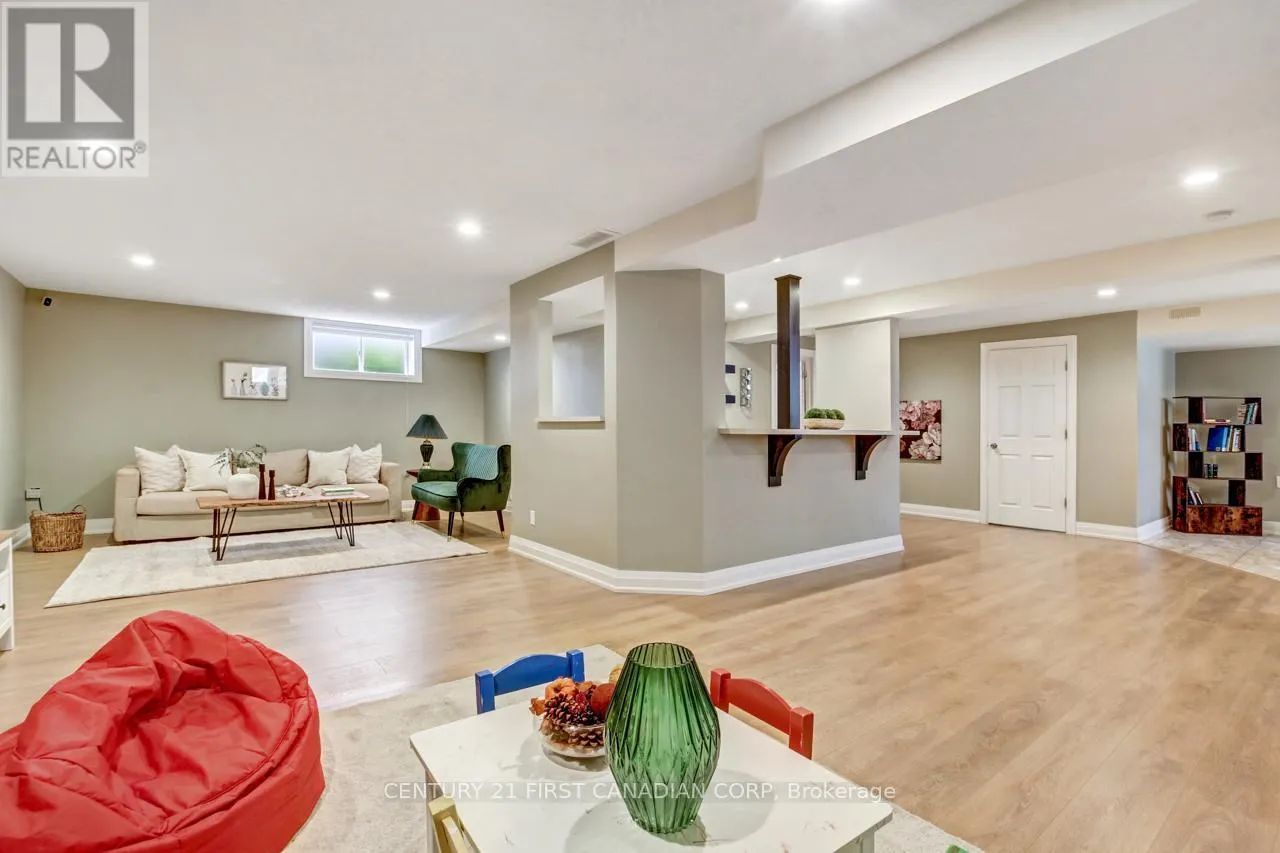 1447 KAINS WOODS TERRACE