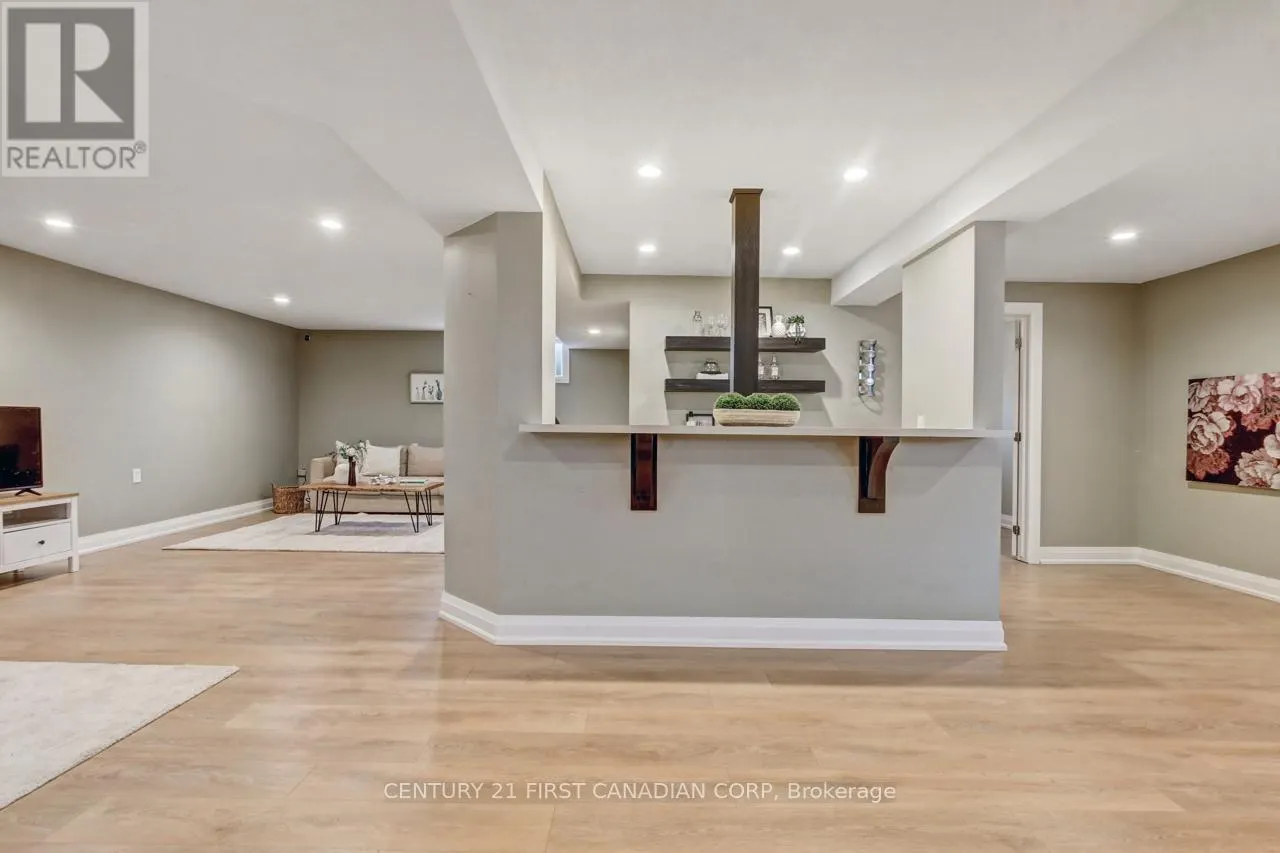 1447 KAINS WOODS TERRACE