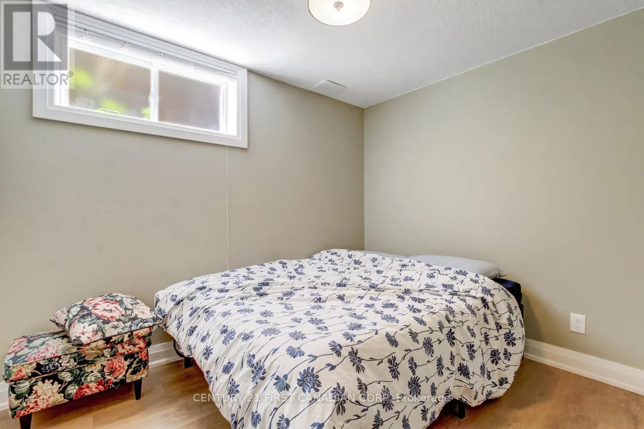1447 KAINS WOODS TERRACE