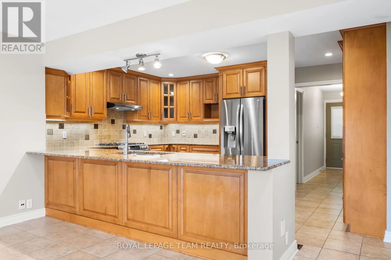 3 MILLBROOK CRESCENT