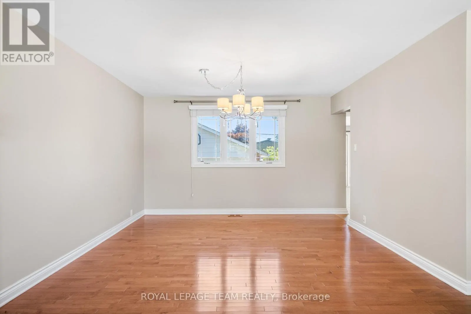 3 MILLBROOK CRESCENT