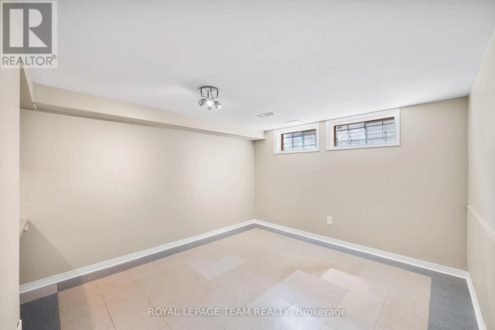 3 MILLBROOK CRESCENT