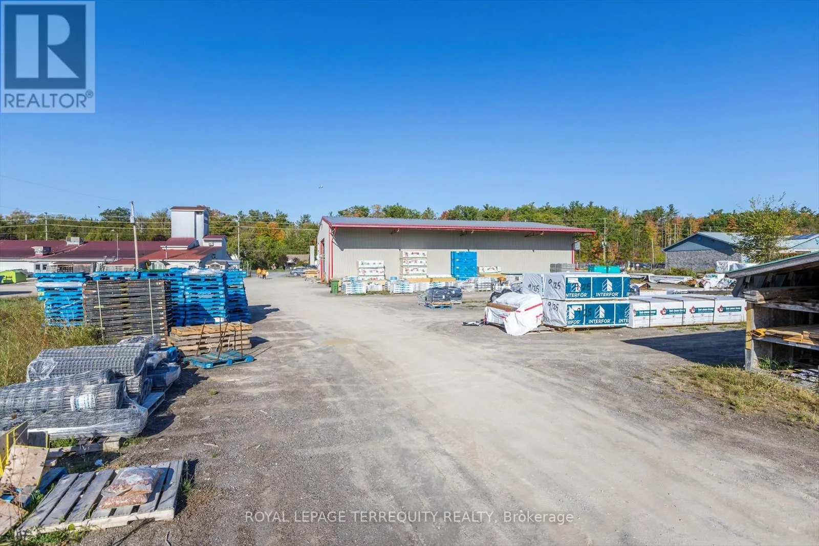 509 GRAND ROAD
