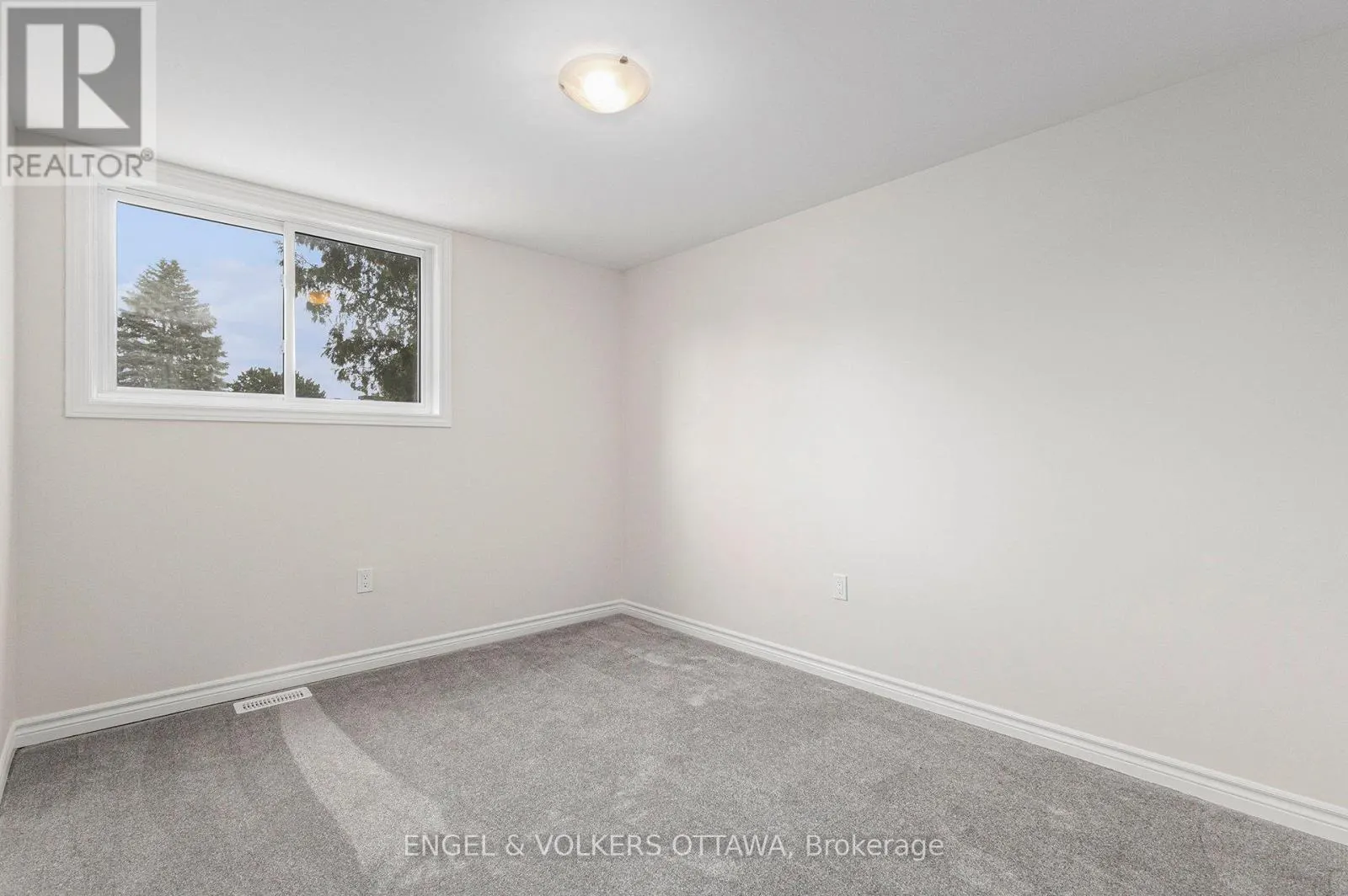 123 TRIPP CRESCENT