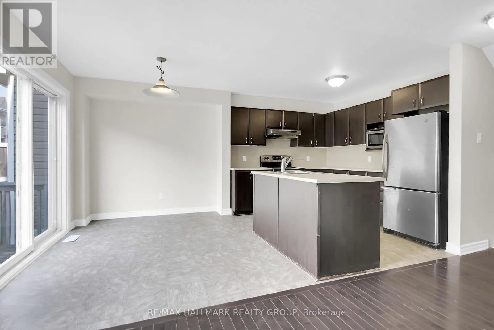 418 TEMISKAMING CRESCENT