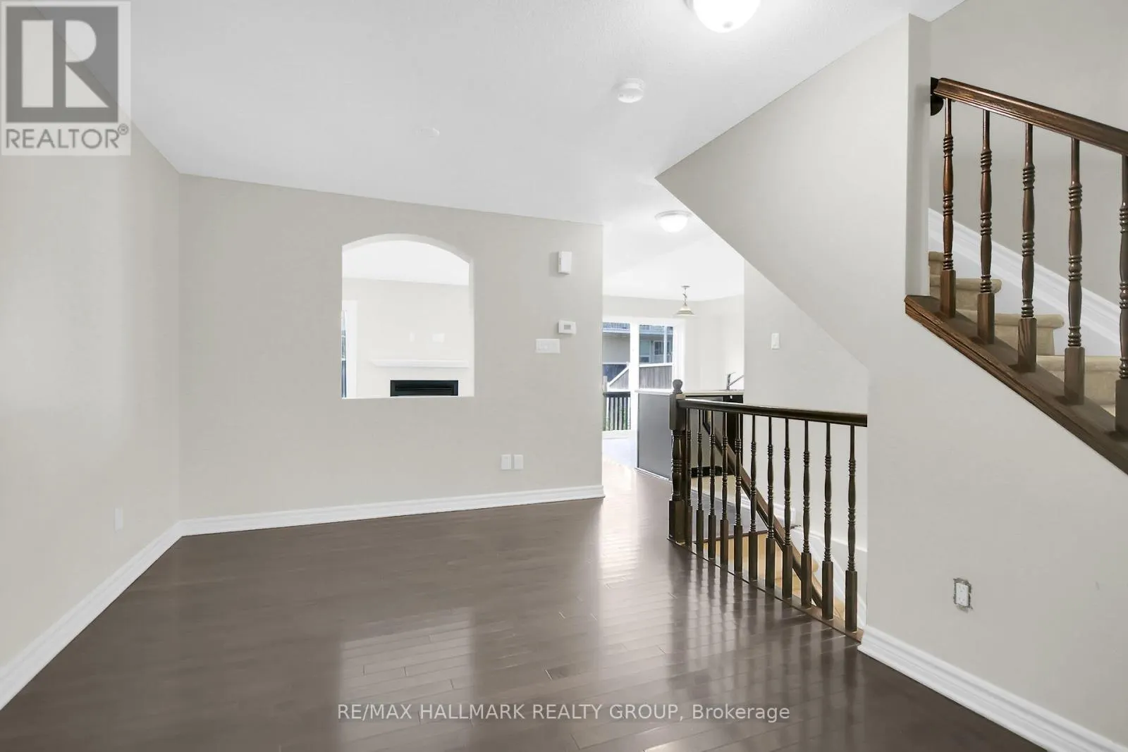418 TEMISKAMING CRESCENT