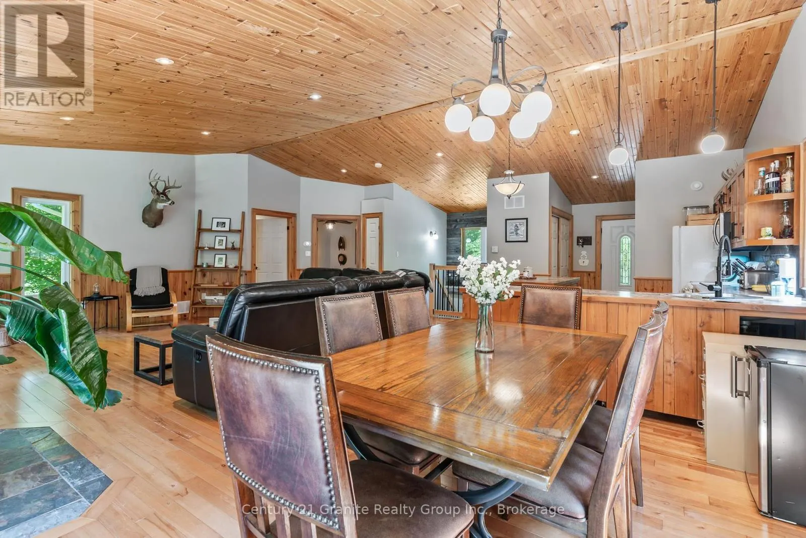 1012 REDNER ROAD
