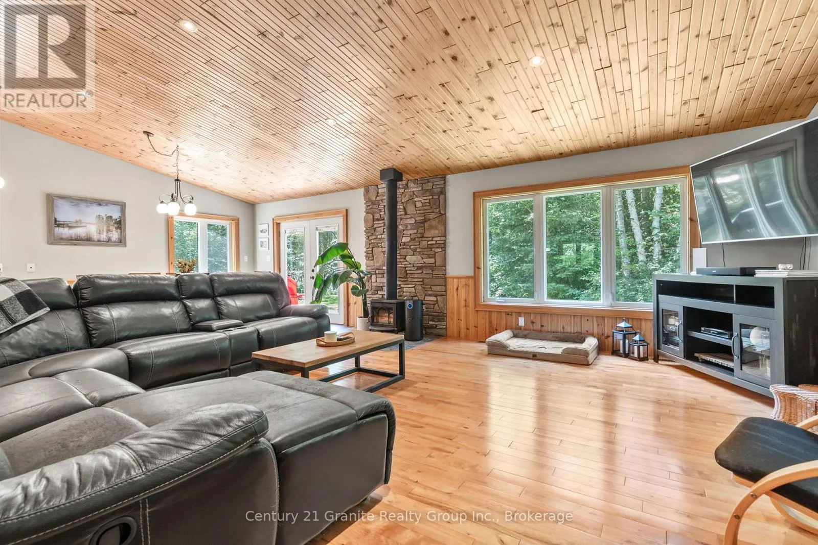 1012 REDNER ROAD