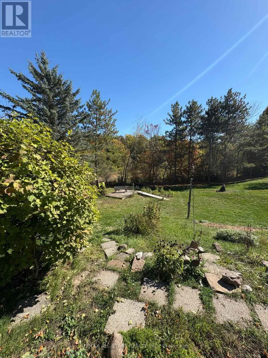 412 COOPER ROAD