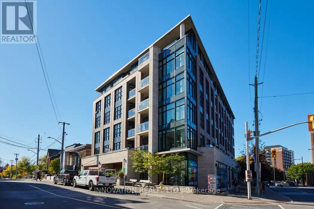 410 - 10 ROSEMOUNT AVENUE