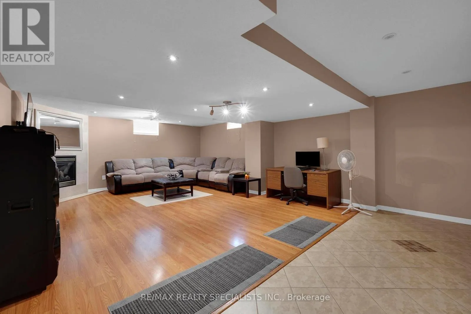 23 MATHEWS COURT