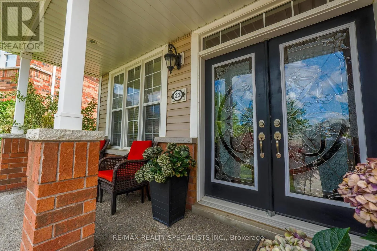 23 MATHEWS COURT