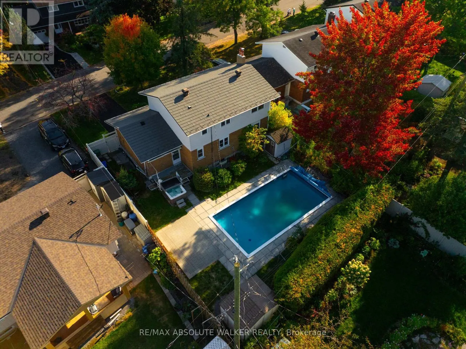 917 RAND AVENUE