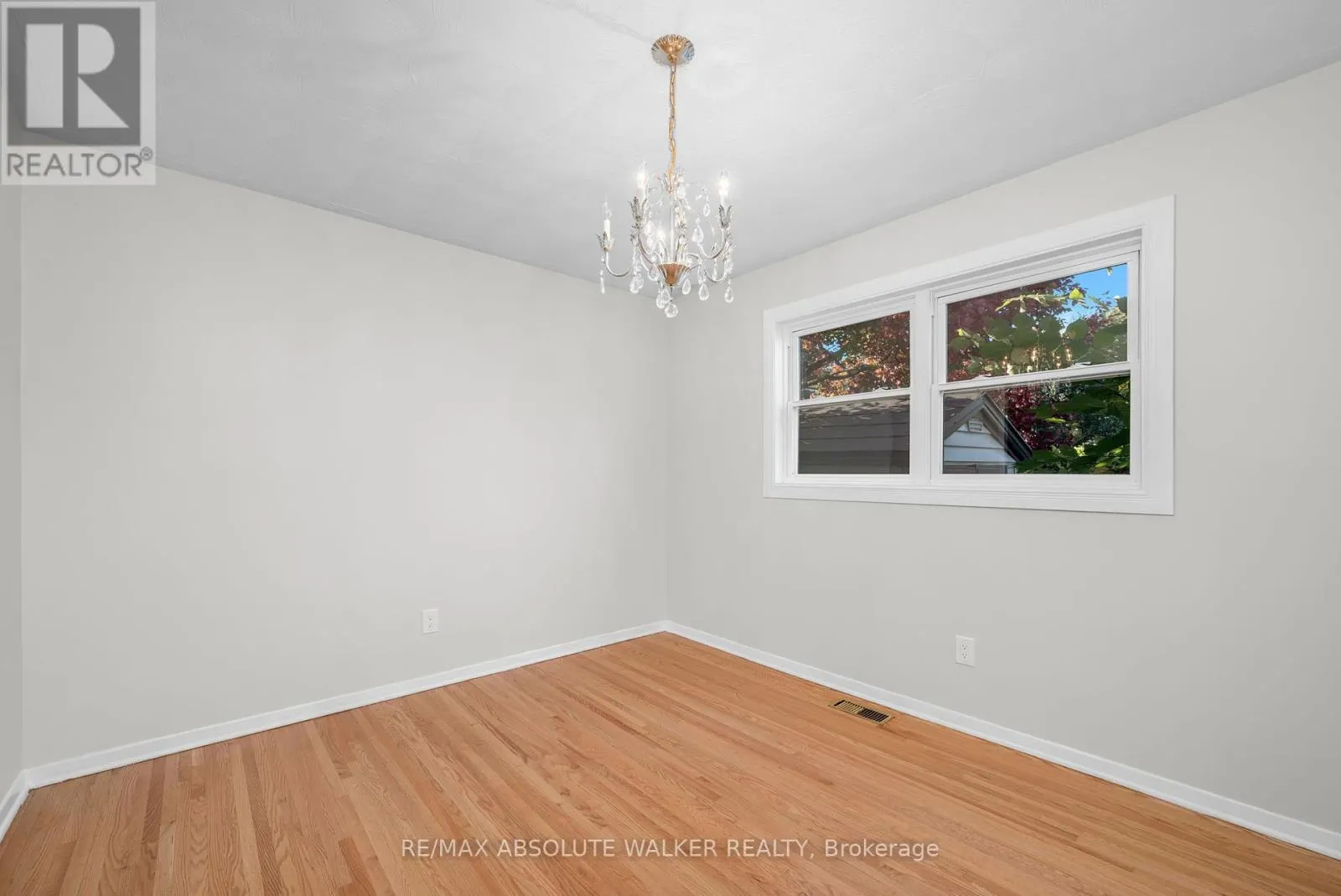 917 RAND AVENUE