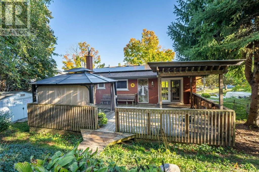 39 BEECHWOOD DRIVE
