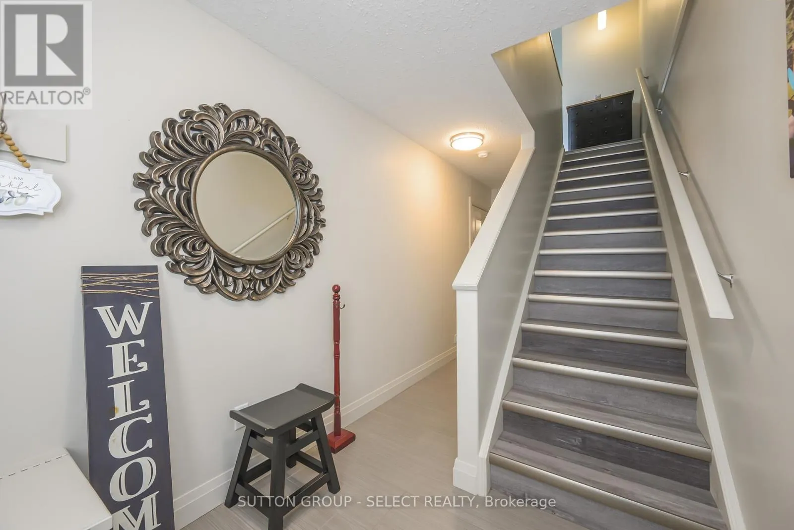 43 - 1040 CORONATION DRIVE, #43
