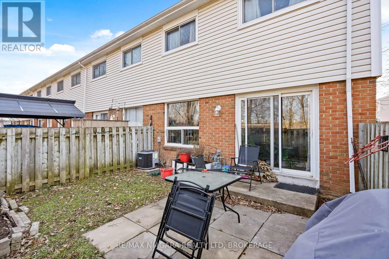 17 - 286 CUSHMAN ROAD, #17